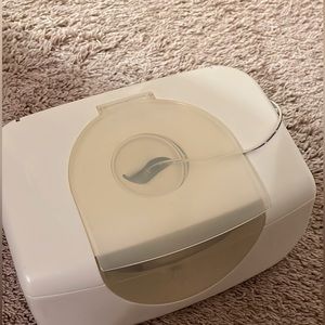 Baby wipes warmer